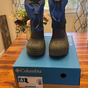 Boys Columbia waterproof winter boots